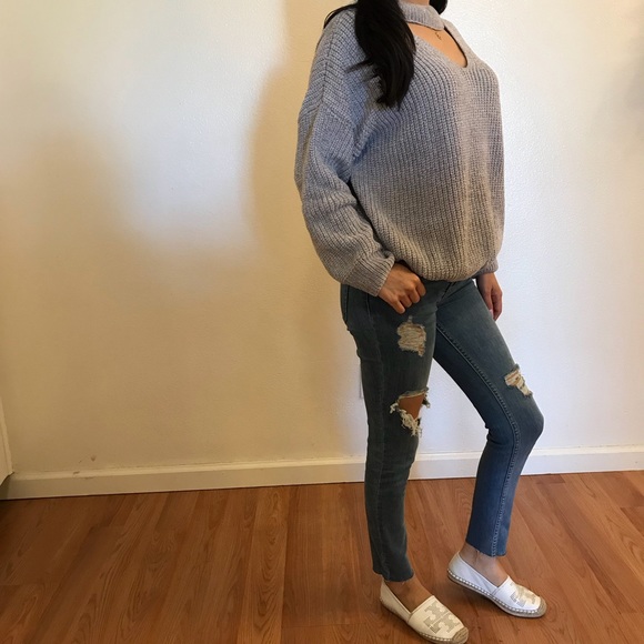 •LAST ONE• Chenille Choker Neck Sweater - Picture 4 of 8